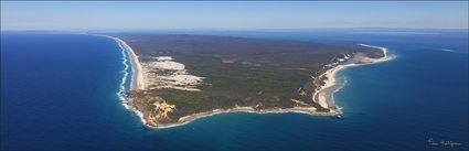 Cape Moreton - Moreton Island National Park - QLD (PBH4 00 17627)